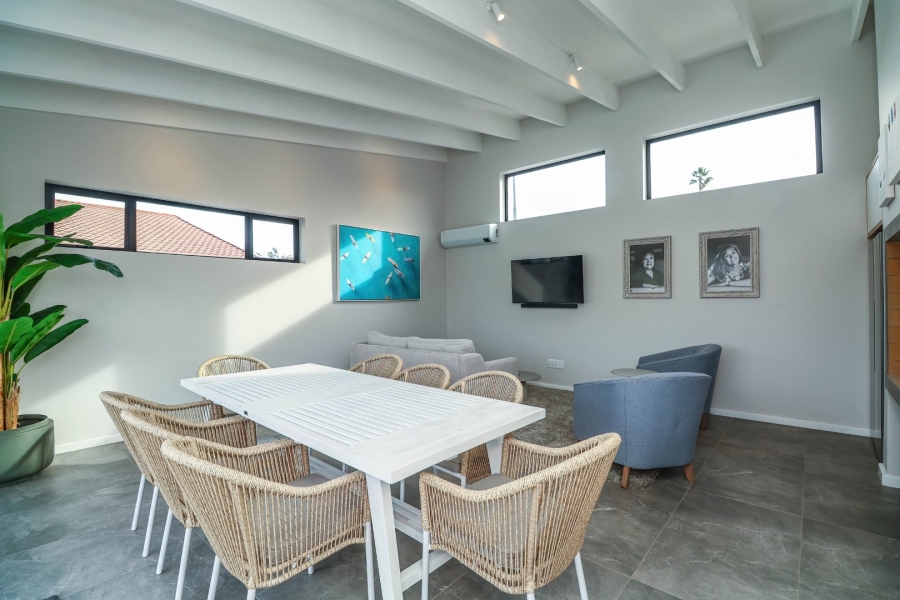 3 Bedroom Property for Sale in Bowtie Western Cape
